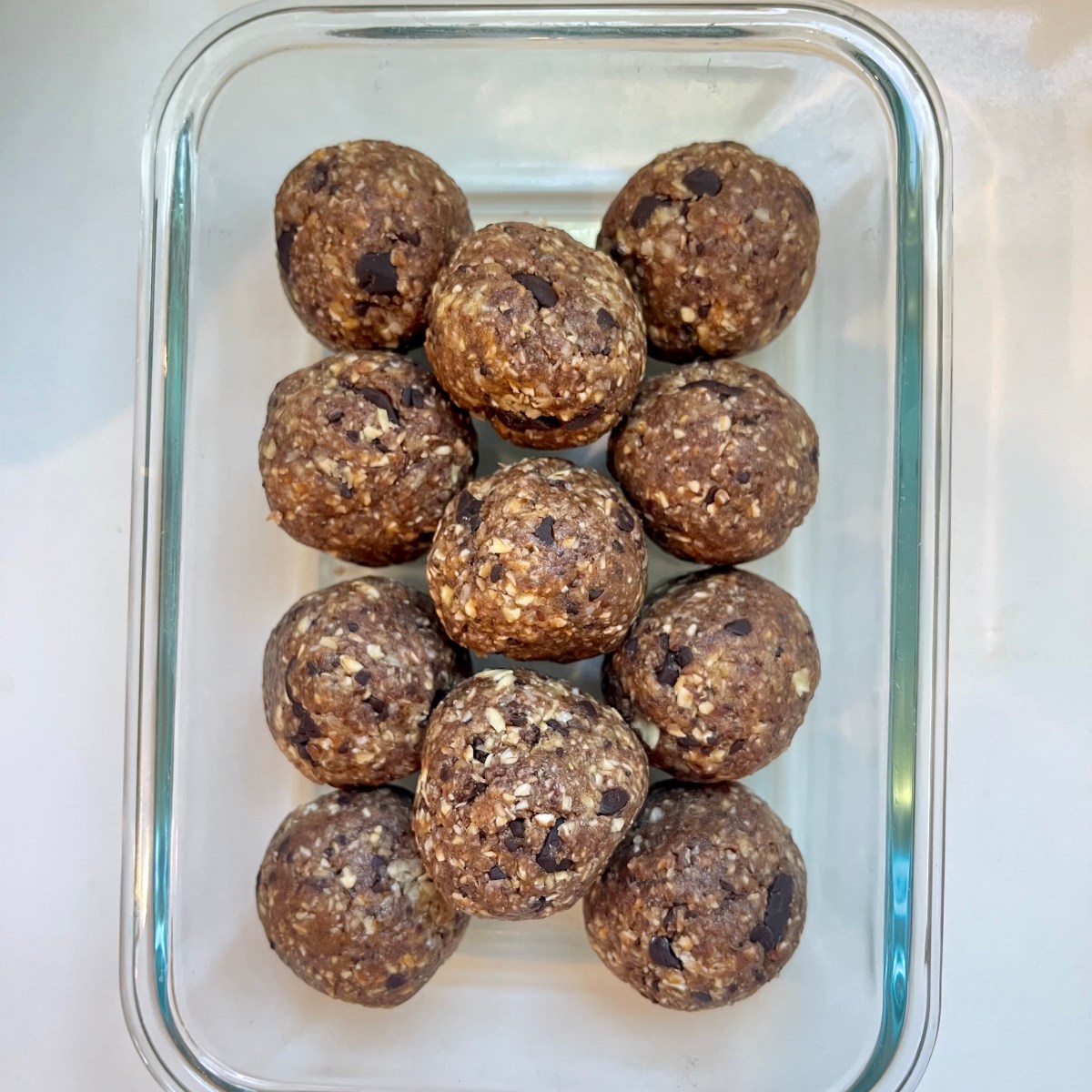 Sami Clarke Remake! Chocolate Chip No Bake Balls